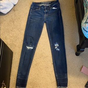 american eagle ripped jeans